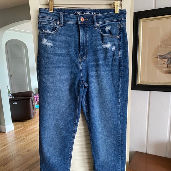 American Eagle Outfitters Pants - American eagle stretch mom jeans